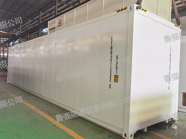 十六台72000L双层储罐装车发货，下一站马绍尔群